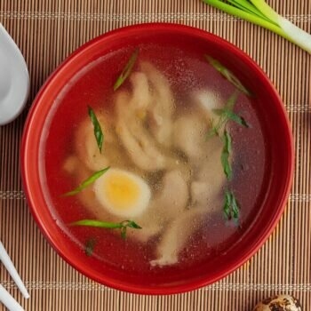 Бульйон с перепелиным яйцом Акция